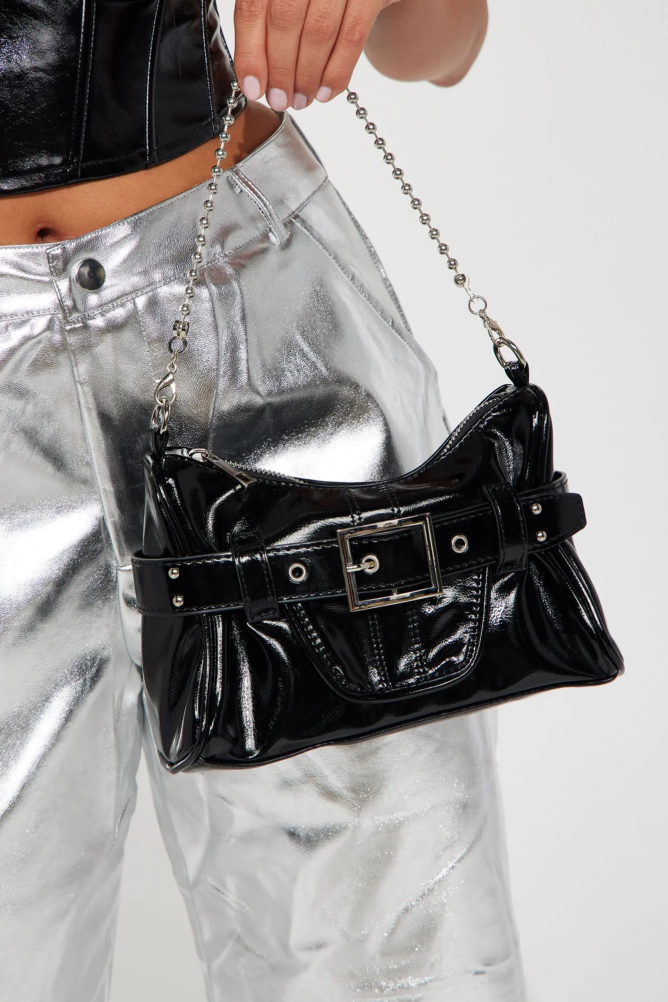Baddie On The Move Handbag - Black