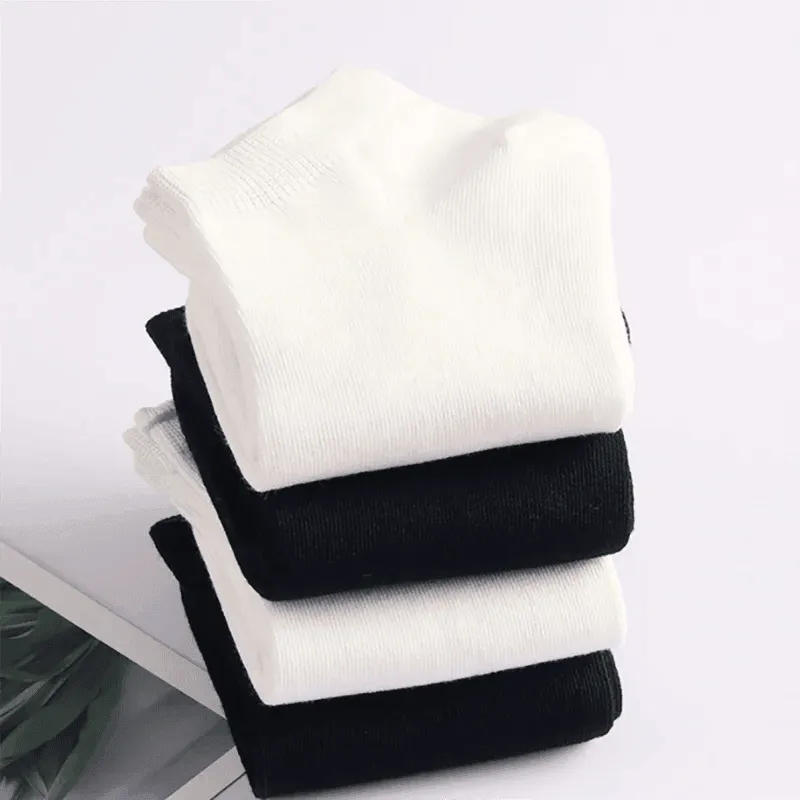 Breathable Low Cut Unisex Socks: Stylish Pack for All-Day Comfort