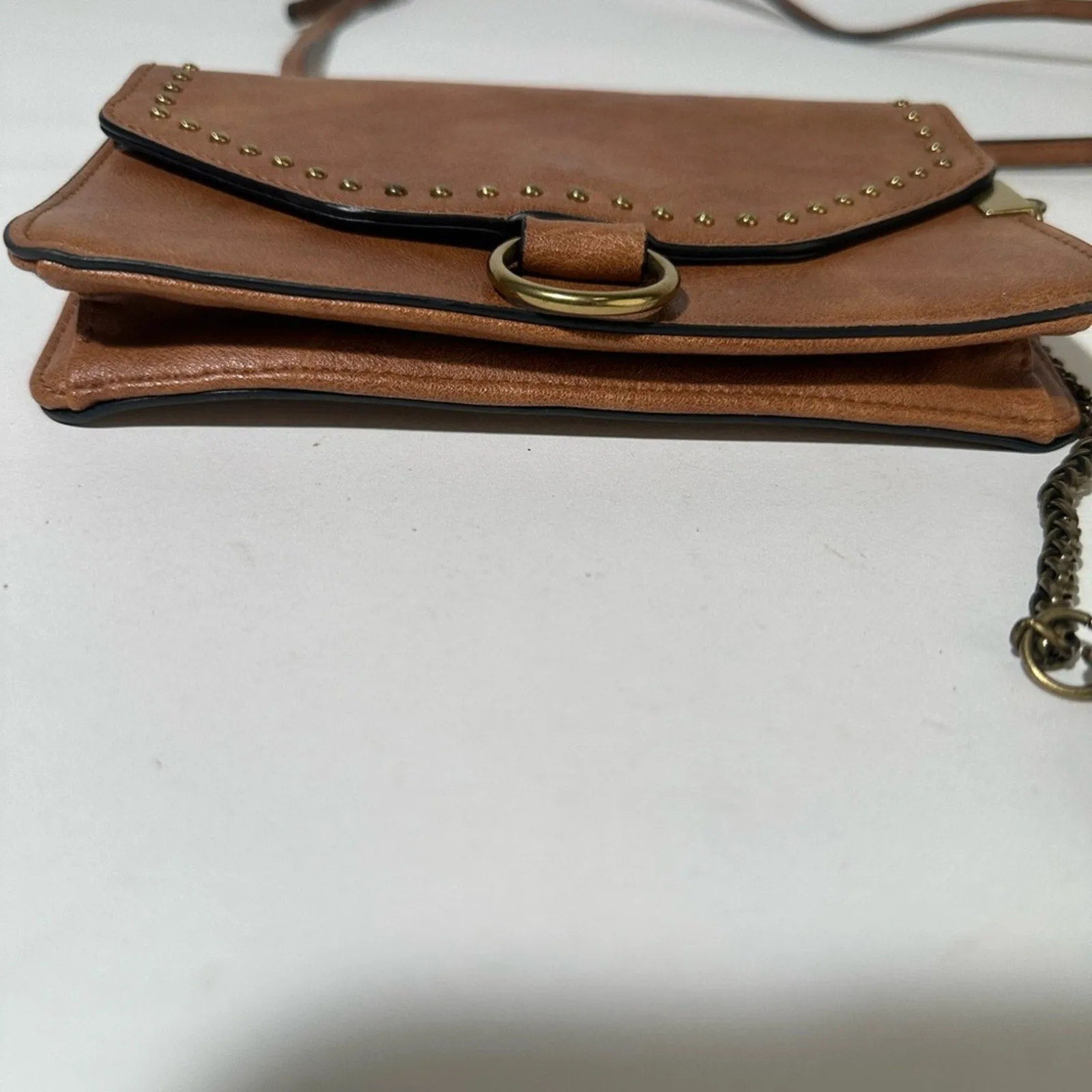 Brown Leather Crossbody Bag with Adjustable Strap
