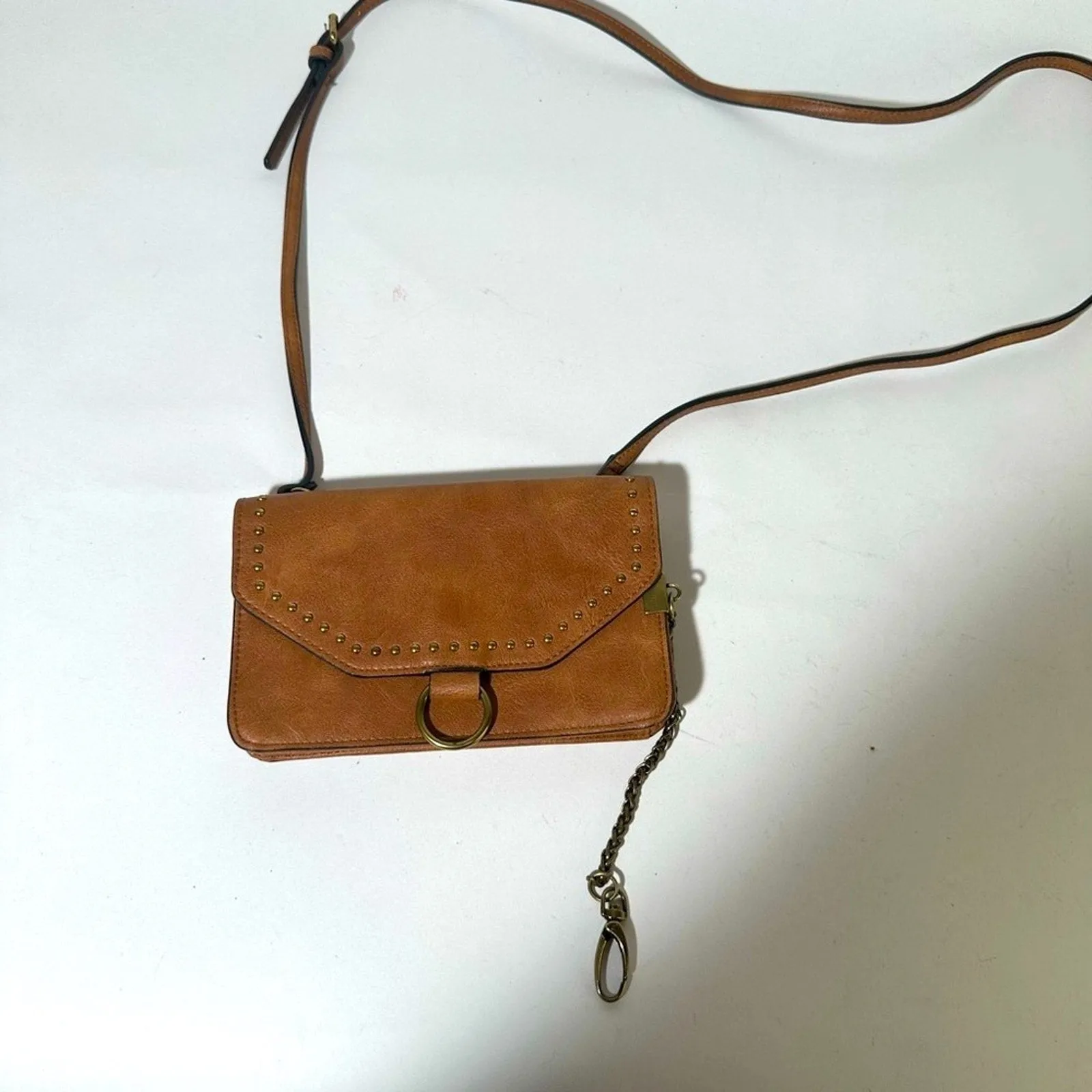 Brown Leather Crossbody Bag with Adjustable Strap
