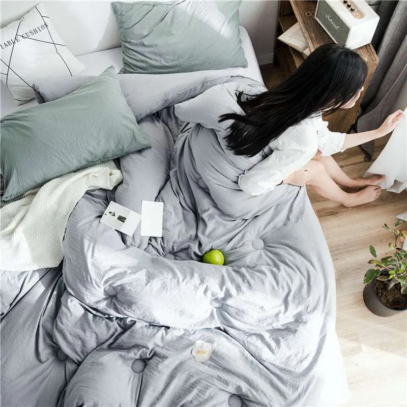 Luxury Bamboo Quilt - All-Season Comfort and Style