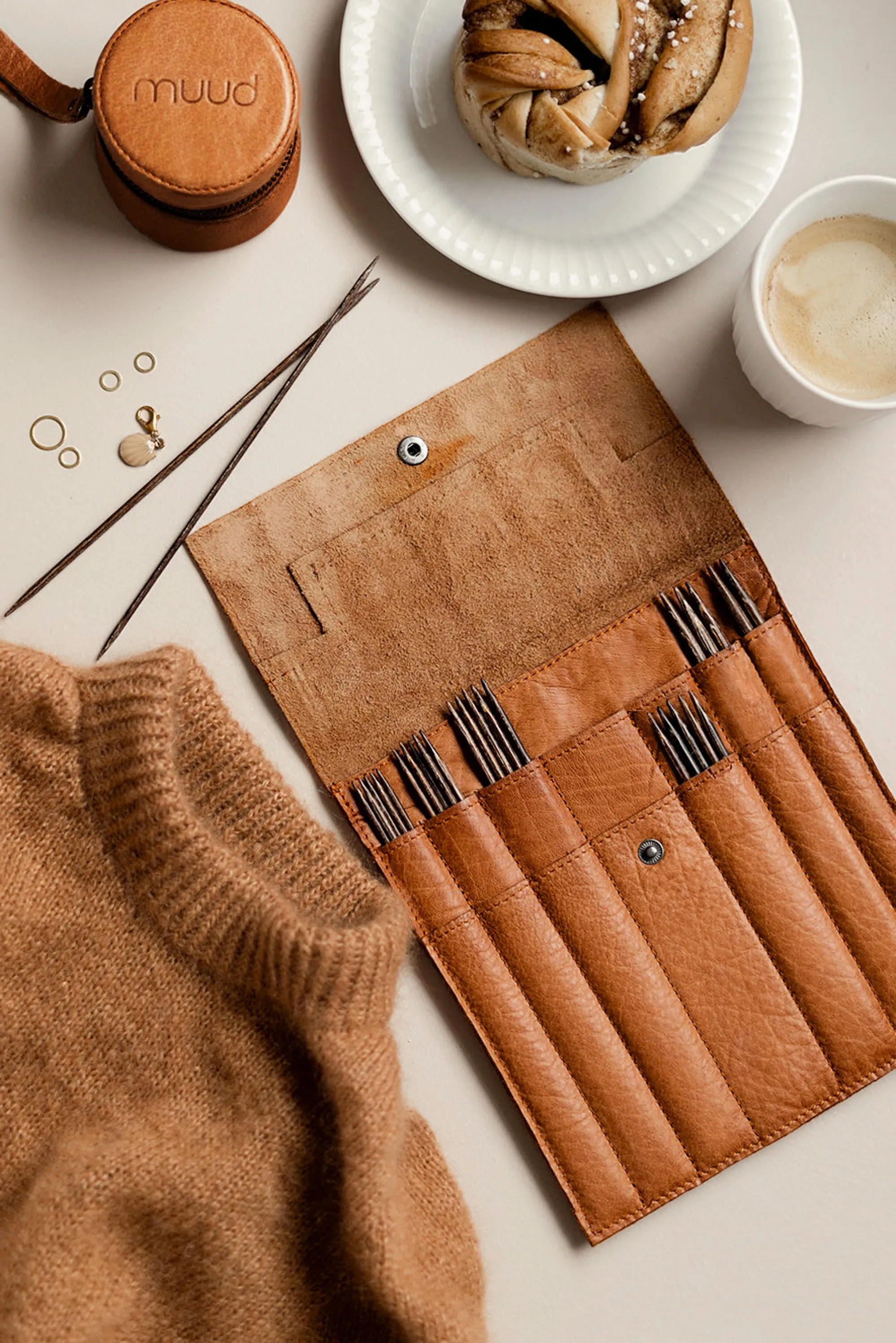 Oslo Needle Organiser